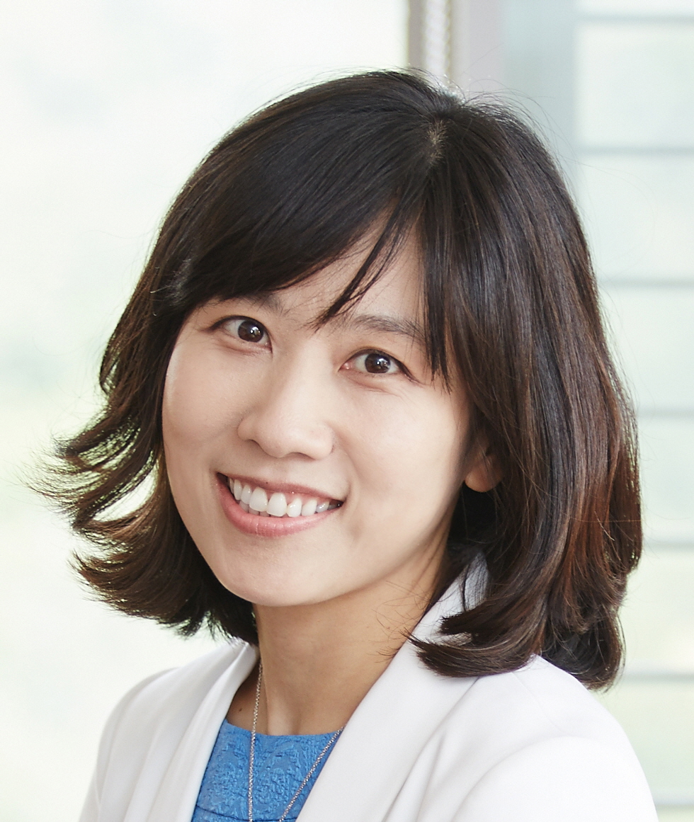 Eun-Ju Lee 
